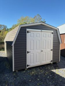 (Building #035) 10x16 Vinyl Barn