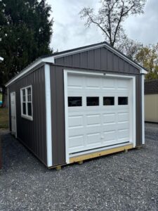 (Building #071) 12x20 metal Cottage