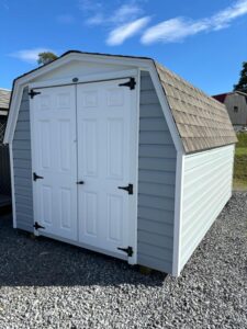 (Building #029) 8x12 Vinyl Barn