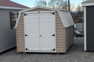 (Building #014) 8x12 Vinyl Barn