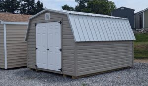 (Building #055) 10x12 vinyl Barn