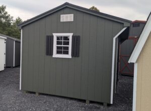 (Building #061) 10x12 Carriage House